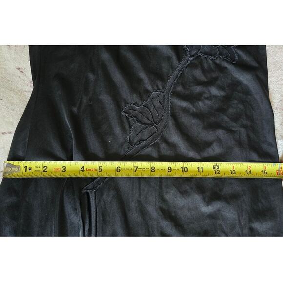 Lovely Vintage  Joie De Vie Nylon "Satin" Look Nightgown with  Lace - Picture 8 of 10